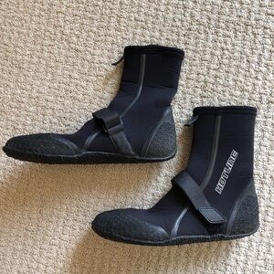 Hotline Surf Booties